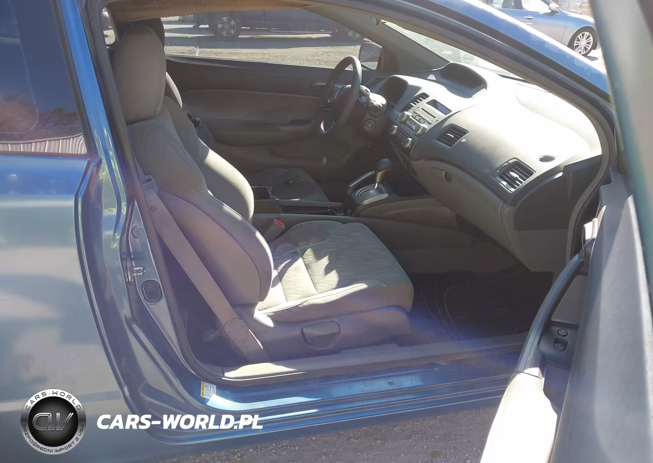 2007 Honda Civic Lx VIN:2HGFG12617H568164 - 8