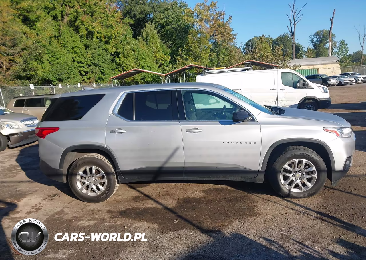 2019 Chevrolet Traverse Ls VIN:1GNERFKW4KJ259465 - 13