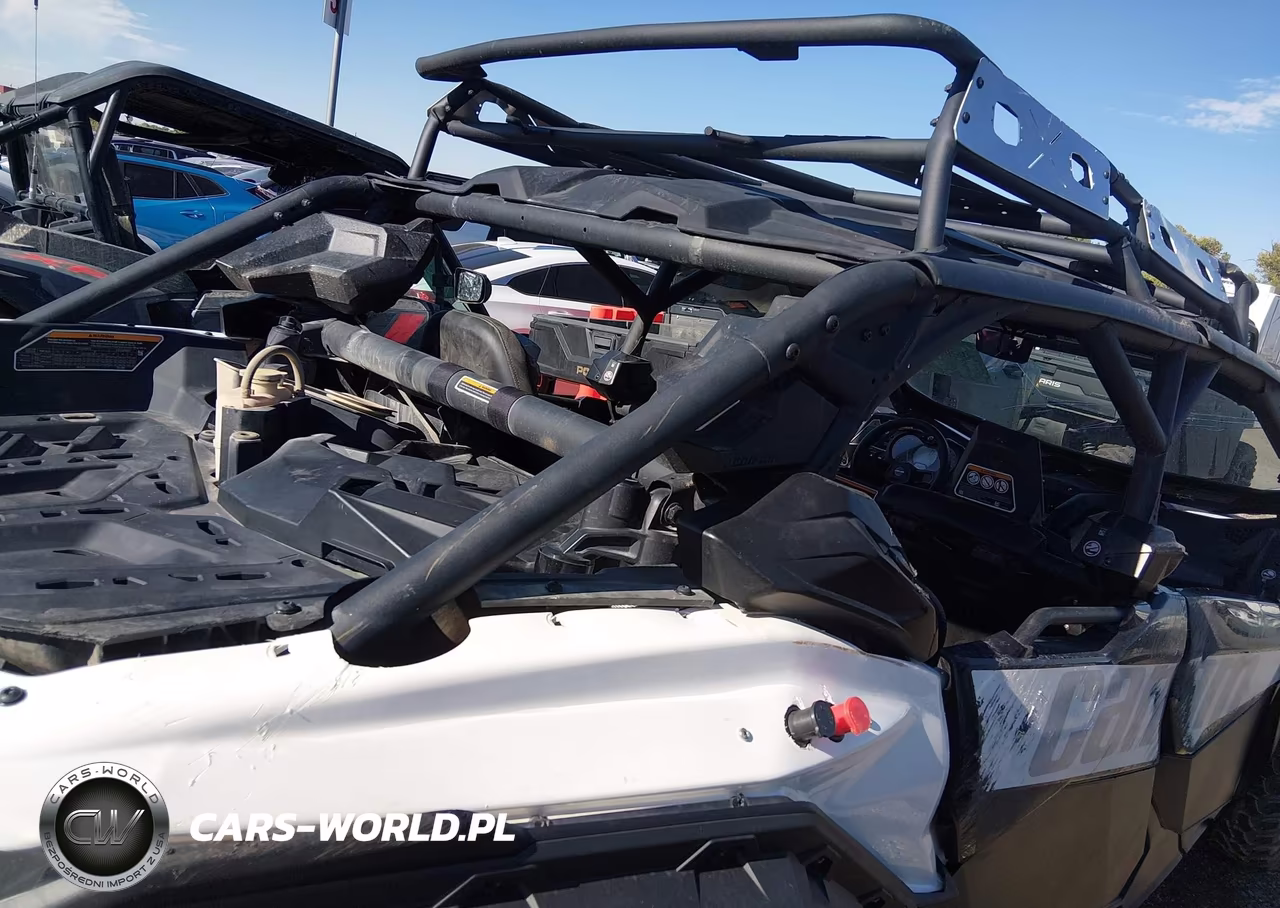 2018 Can-Am Maverick X3 Max Turbo R VIN:3JBVMAW41JK000158 - 15