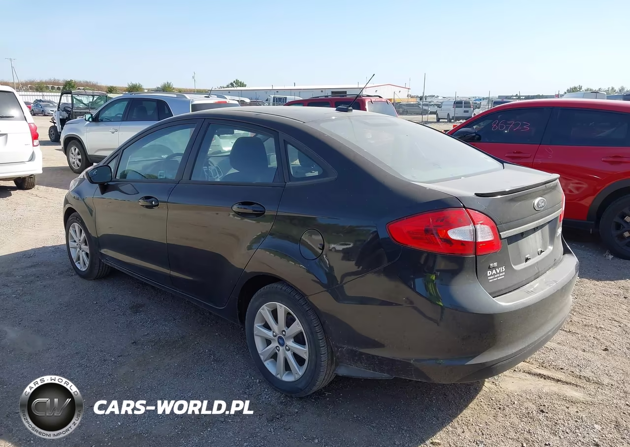 2013 Ford Fiesta Se VIN:3FADP4BJ2DM173263 - 3