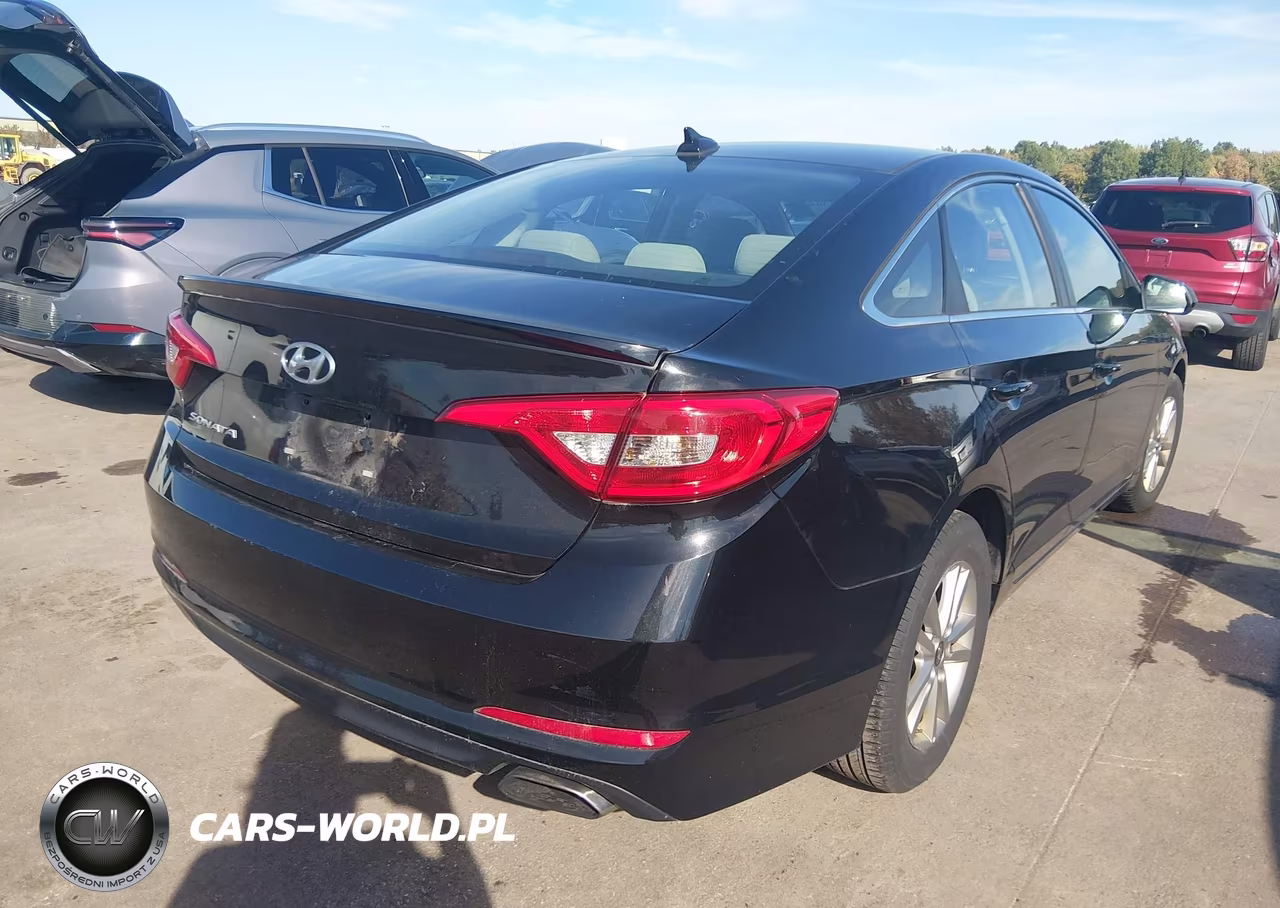 2016 Hyundai Sonata Se VIN:5NPE24AF7GH301016 - 4