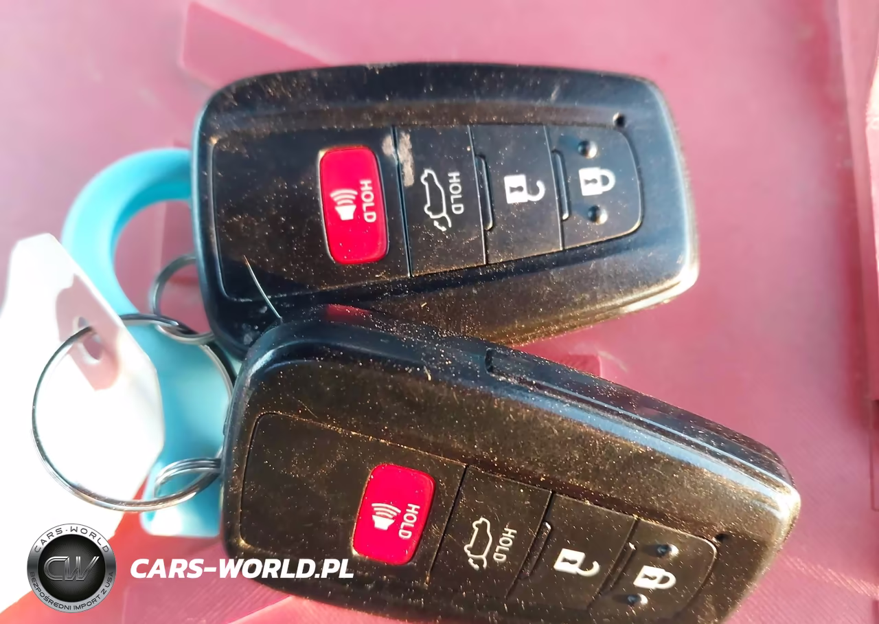 2022 Toyota Highlander Xle VIN:5TDHZRBH5NS252900 - 11
