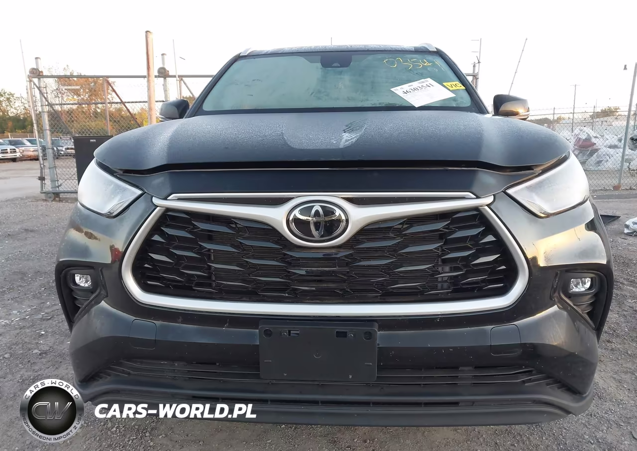 2022 Toyota Highlander Xle VIN:5TDHZRBH5NS252900 - 13