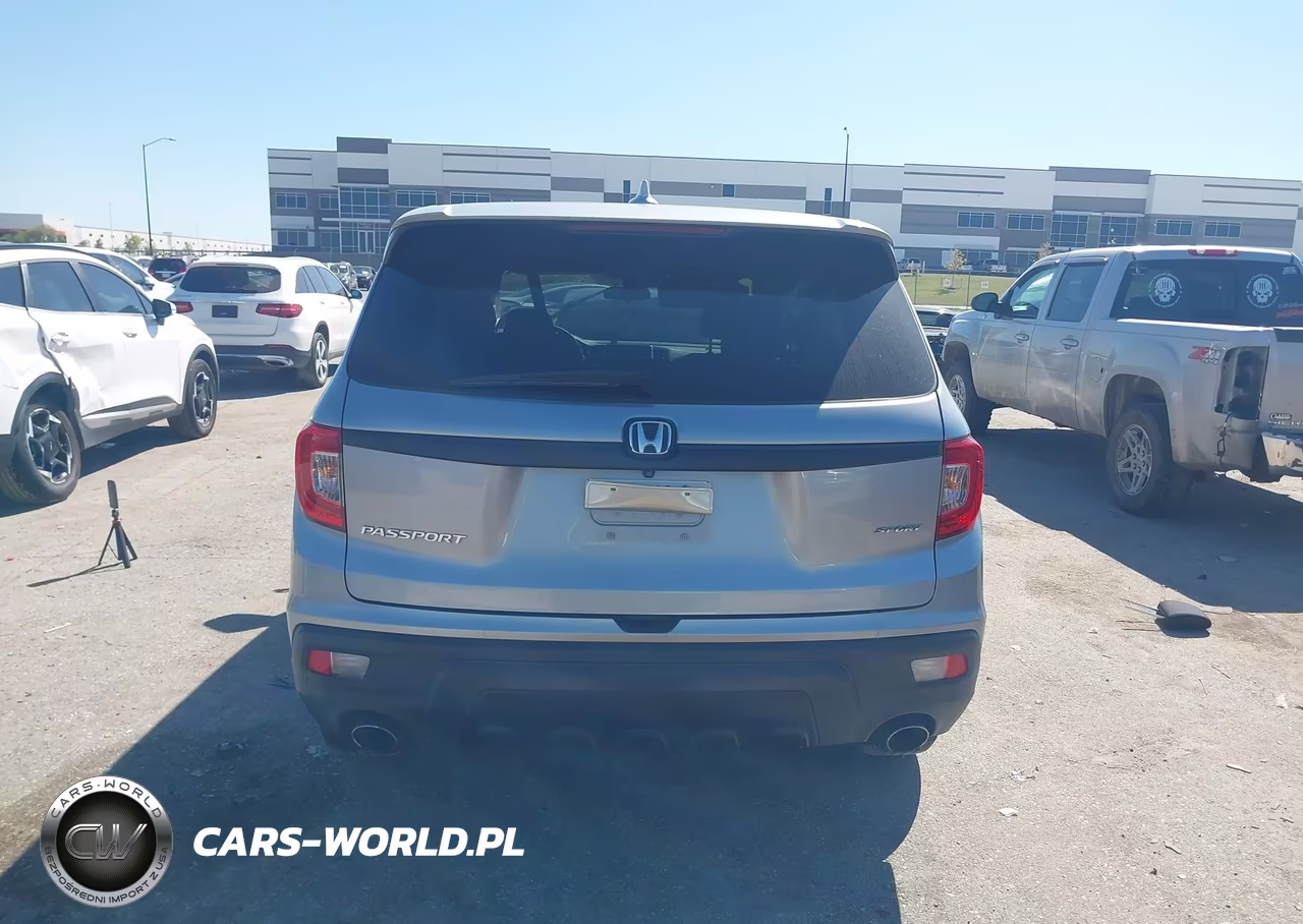 2019 Honda Passport Sport VIN:5FNYF7H20KB009186 - 16