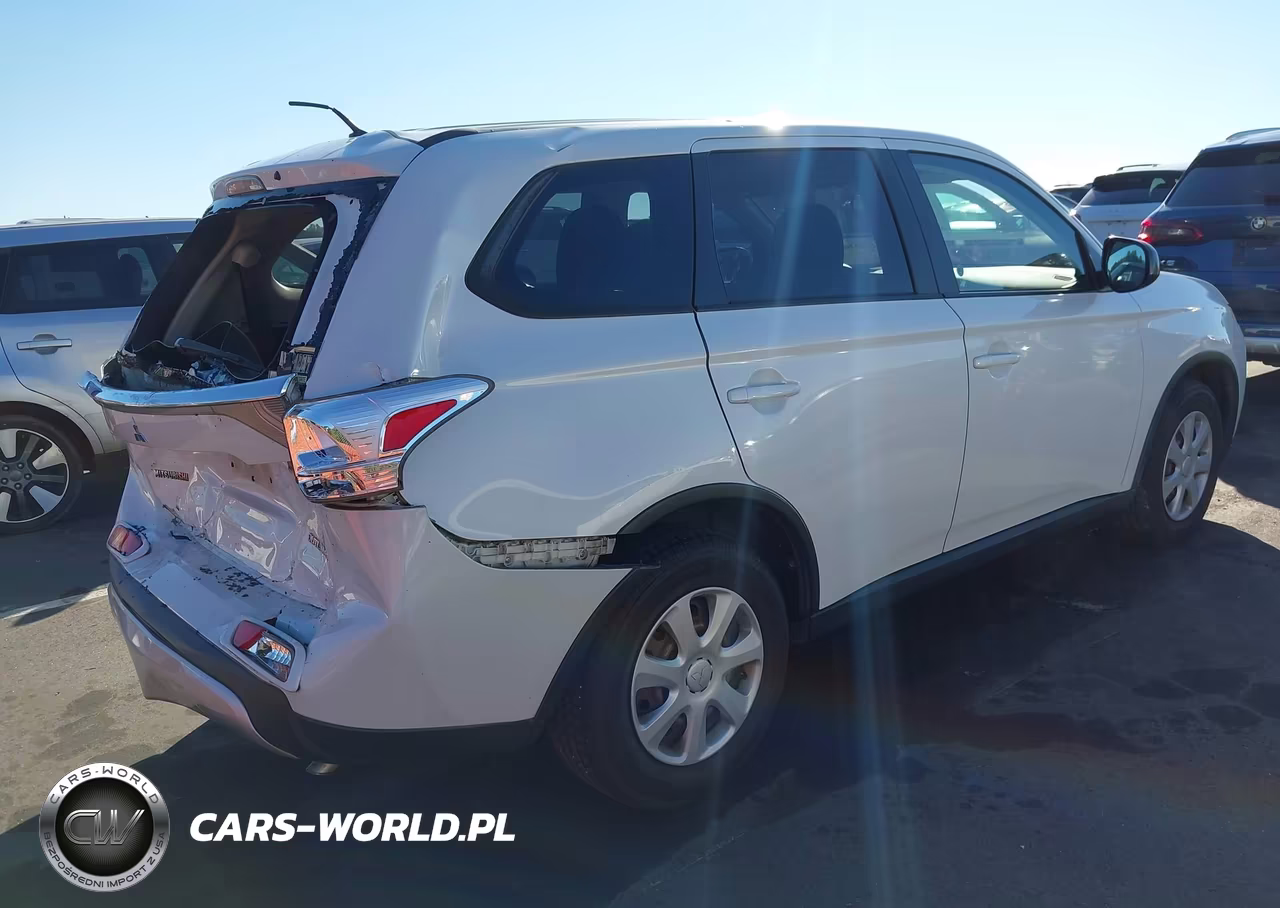 2015 Mitsubishi Outlander Es VIN:JA4AD2A34FZ011871 - 4