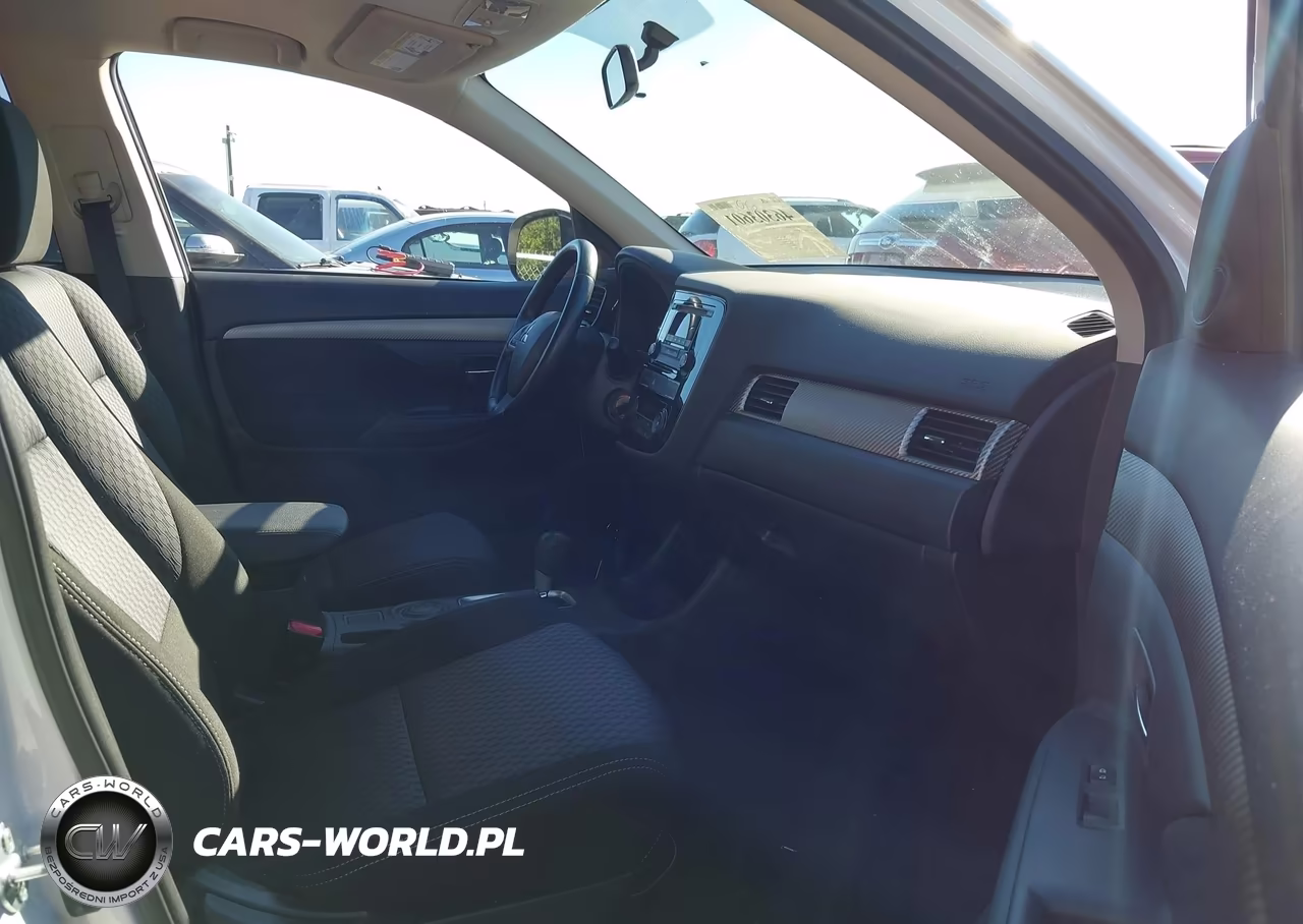 2015 Mitsubishi Outlander Es VIN:JA4AD2A34FZ011871 - 5