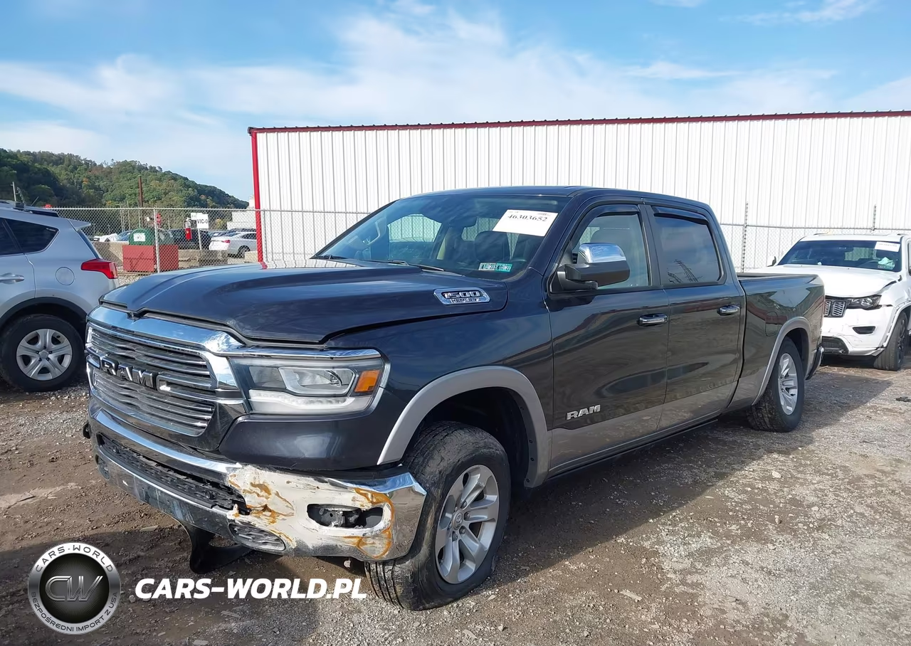 2019 Ram 1500 Laramie 4X4 6'4 Box VIN:1C6SRFRTXKN612962 - 2
