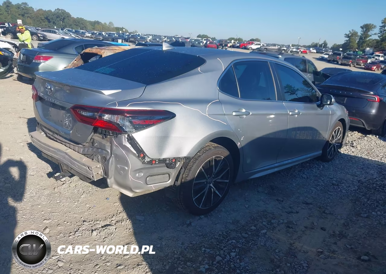 2021 Toyota Camry Se VIN:4T1G11AK0MU513048 - 4