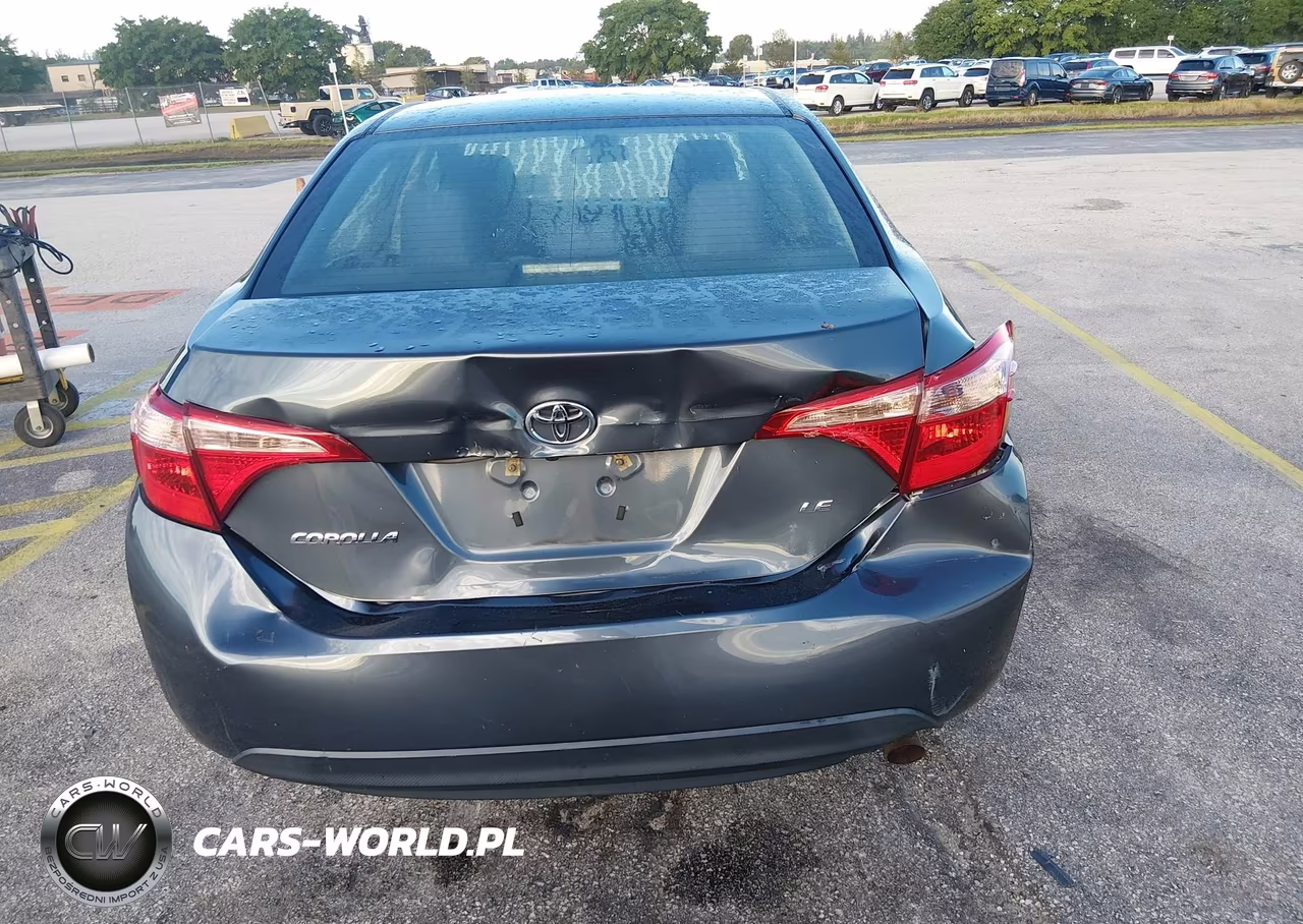 2018 Toyota Corolla Le VIN:2T1BURHE7JC123576 - 16