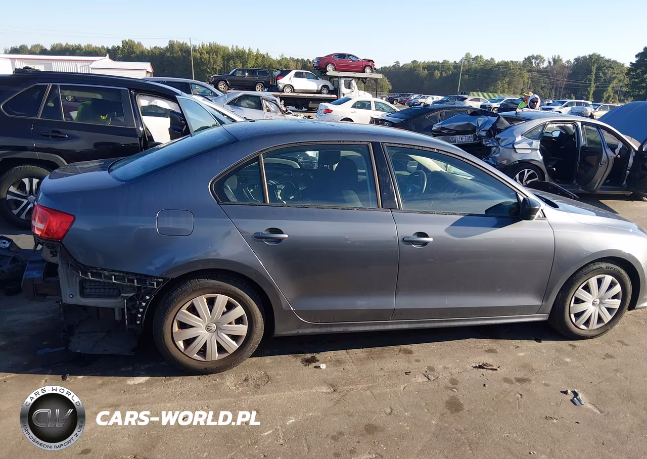 2015 Volkswagen Jetta 2.0L S VIN:3VW2K7AJ5FM250162 - 14