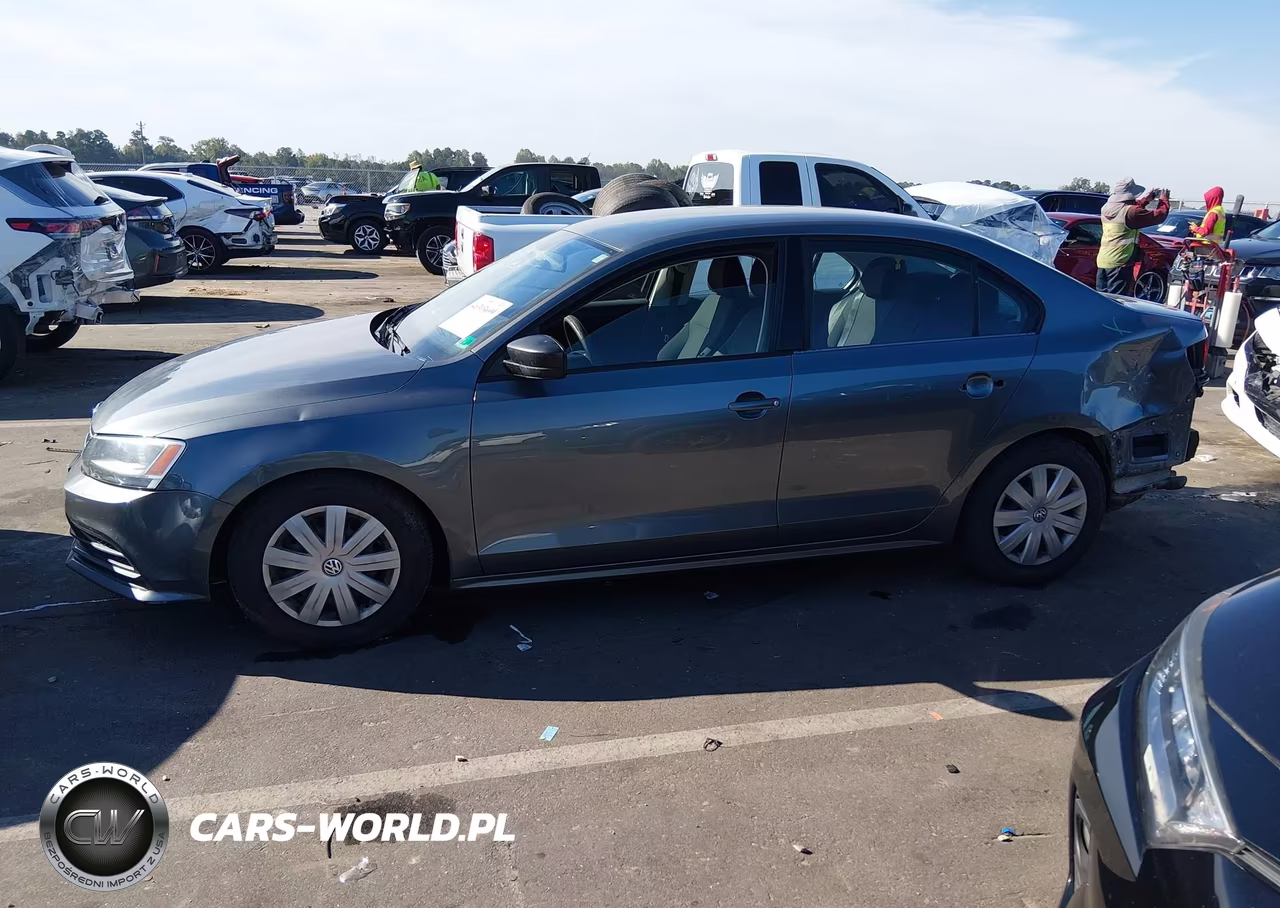 2015 Volkswagen Jetta 2.0L S VIN:3VW2K7AJ5FM250162 - 15