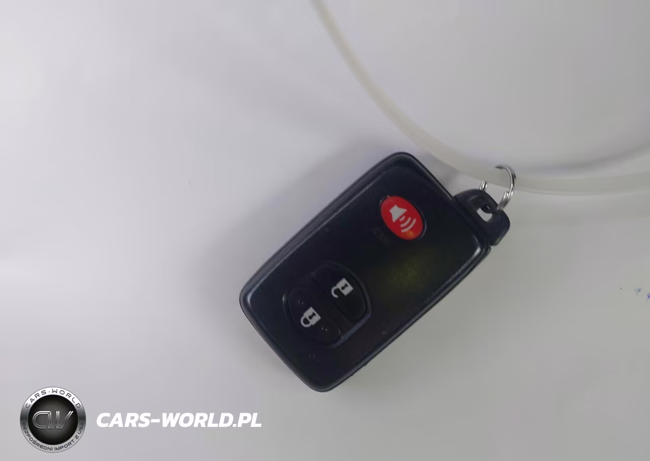 2013 Toyota Prius V Two VIN:JTDZN3EUXD3199312 - 11