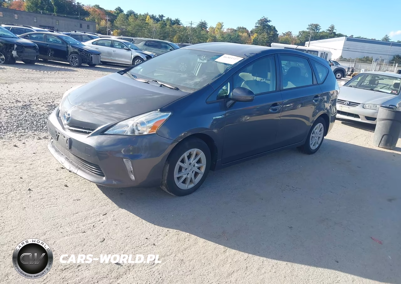 2013 Toyota Prius V Two VIN:JTDZN3EUXD3199312 - 2