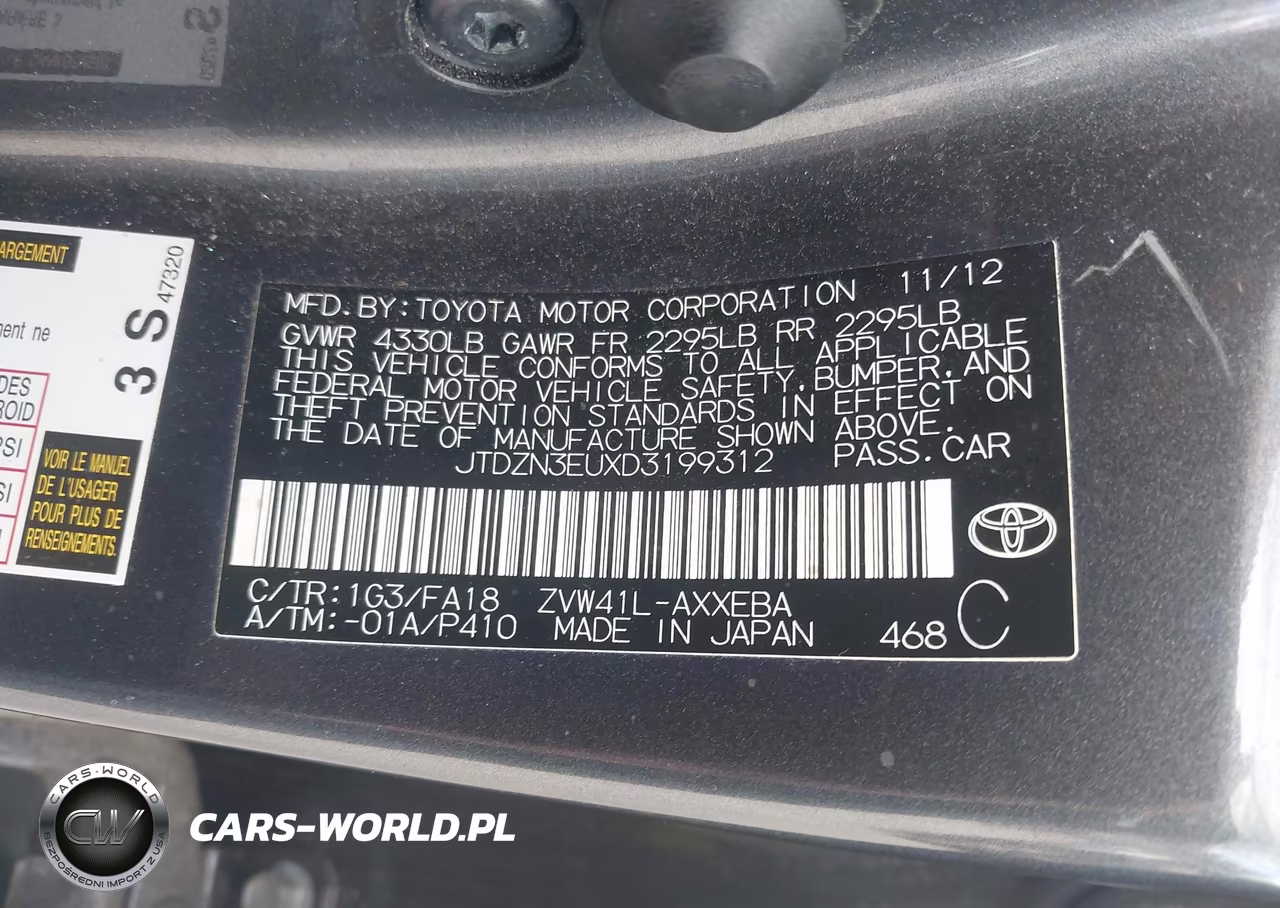 2013 Toyota Prius V Two VIN:JTDZN3EUXD3199312 - 9
