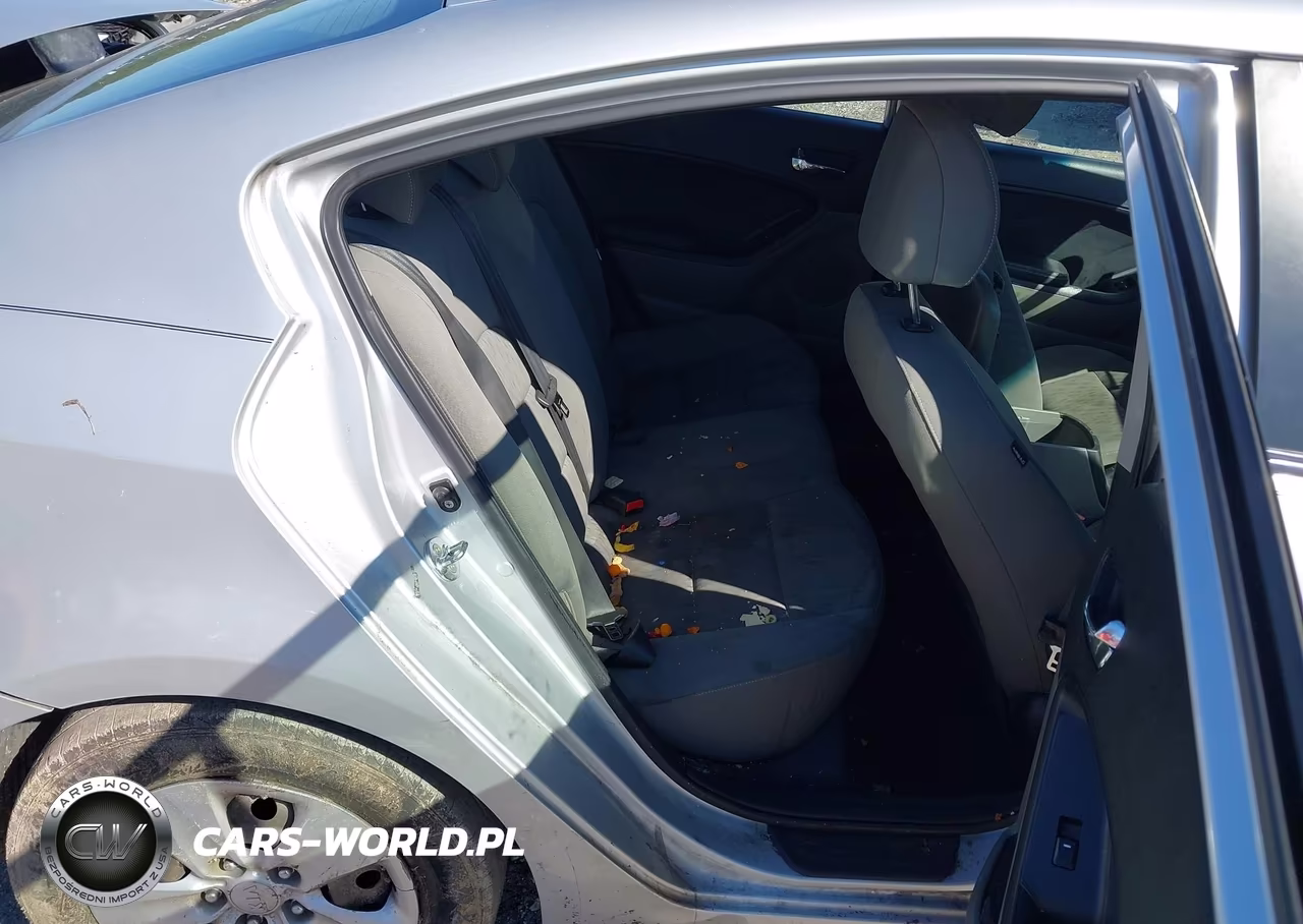 2016 Kia Forte Lx VIN:KNAFK4A69G5515359 - 8