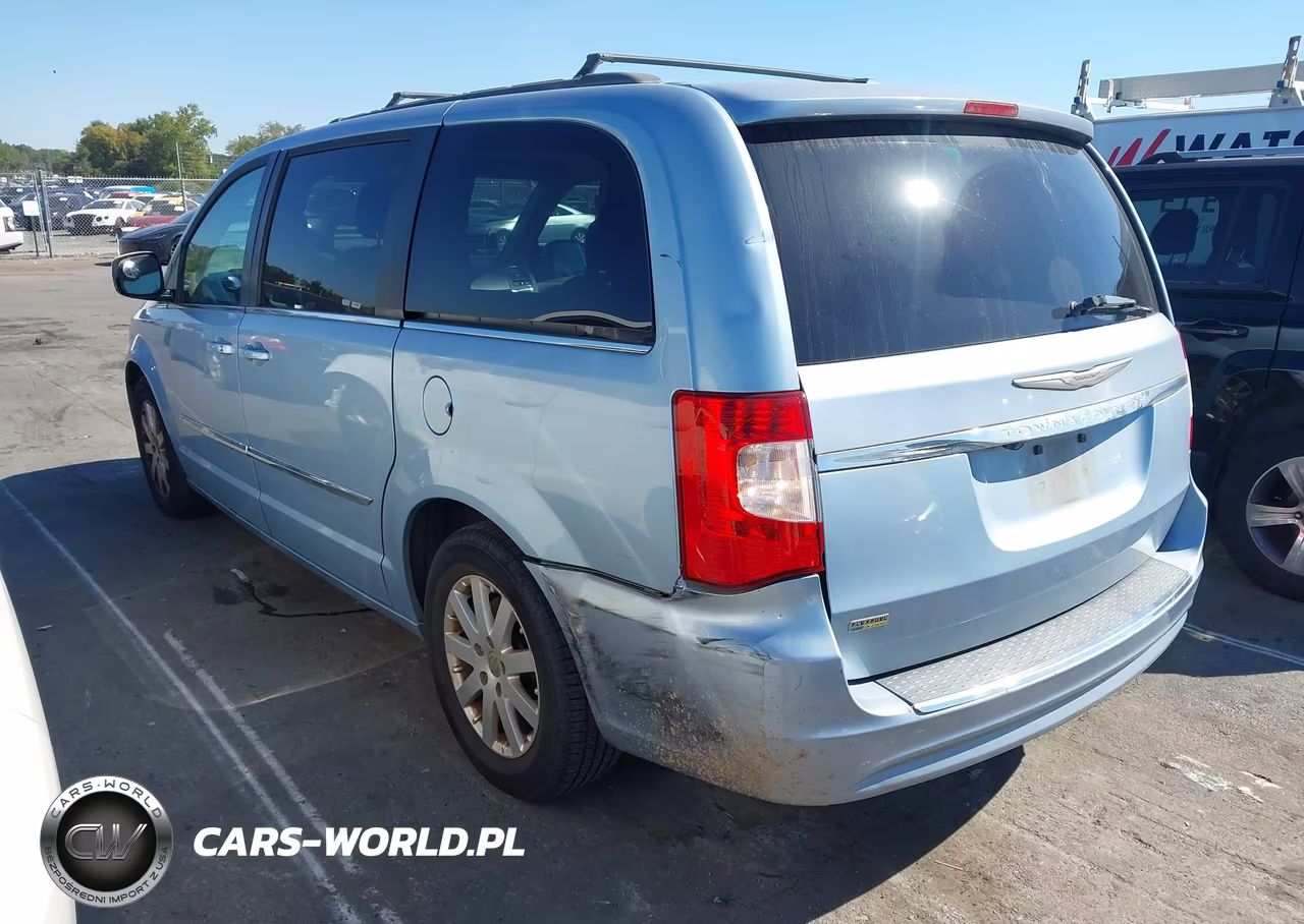 2013 Chrysler Town & Country Touring VIN:2C4RC1BG7DR754751 - 3