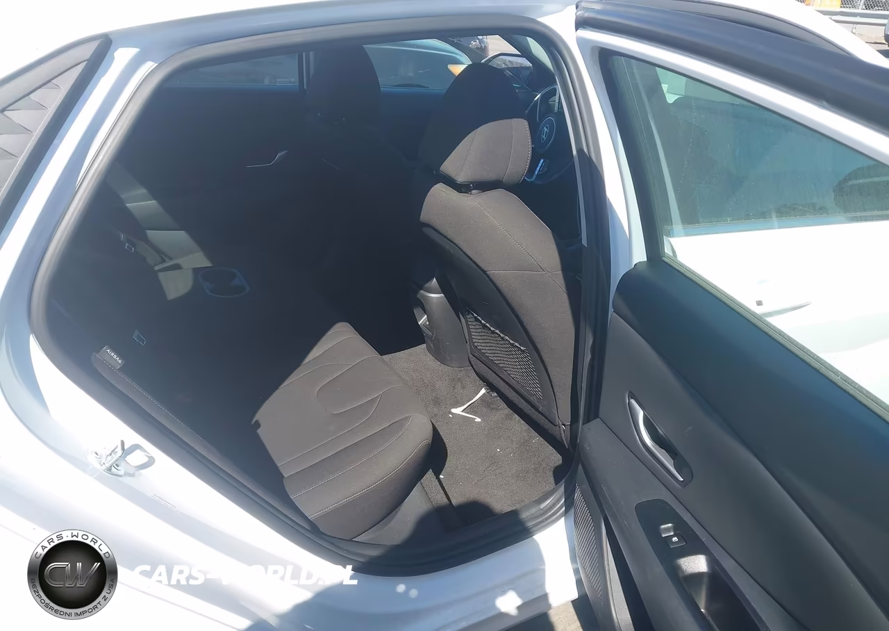 2025 Hyundai Elantra Sel Convenience VIN:KMHLS4DG8SU922416 - 8