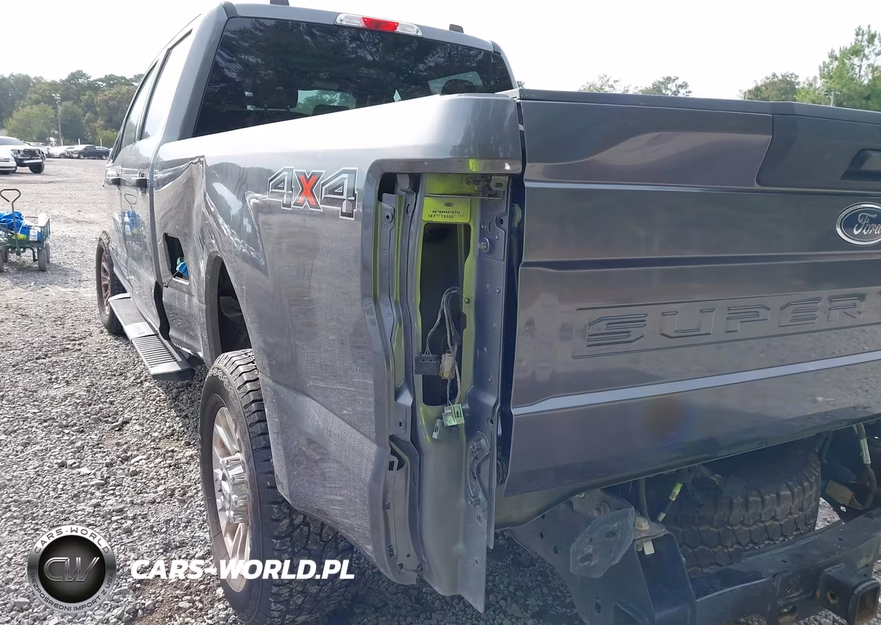 2022 Ford F-250 Xlt VIN:1FT7W2BT8NEF12552 - 19