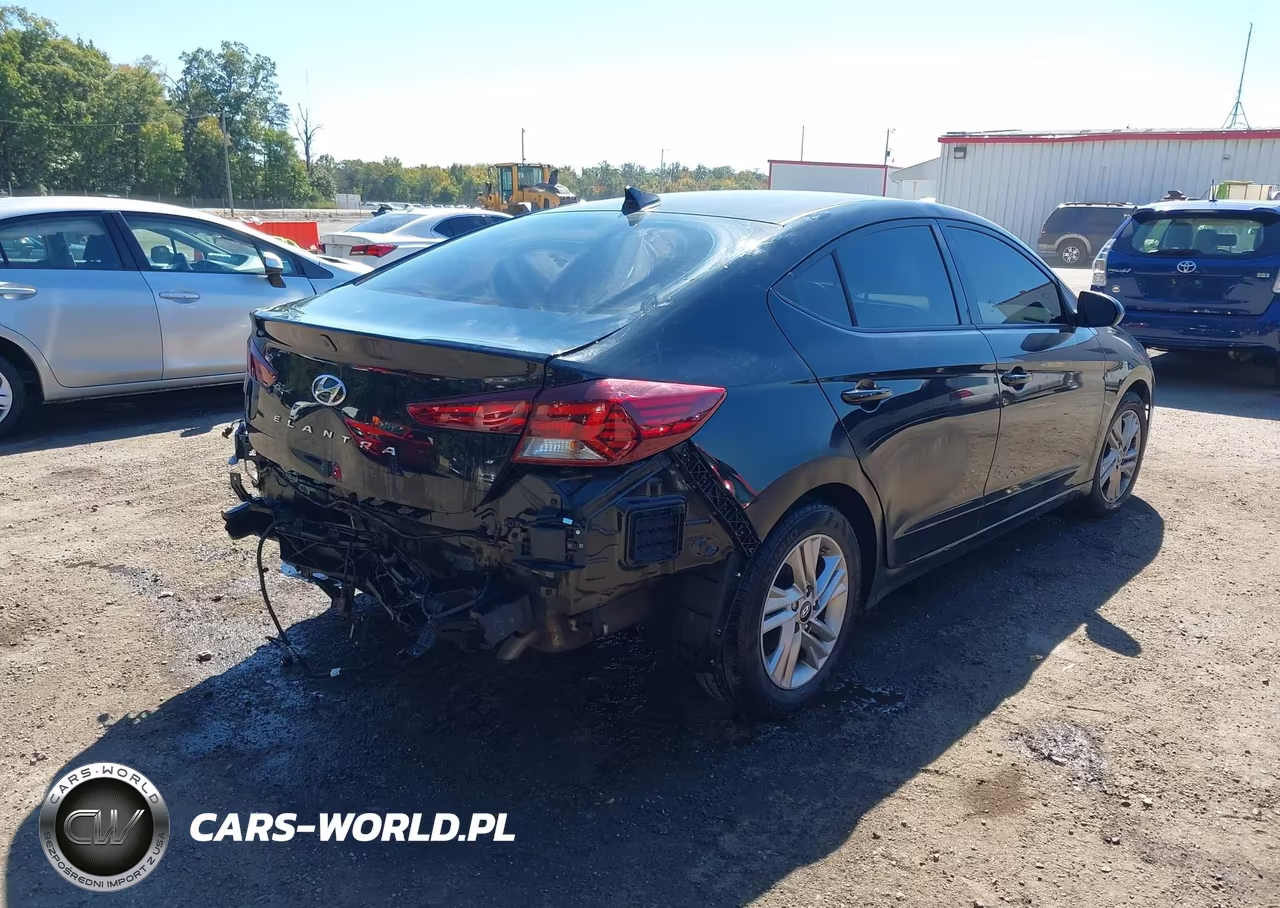 2019 Hyundai Elantra Sel VIN:KMHD84LF4KU871699 - 4
