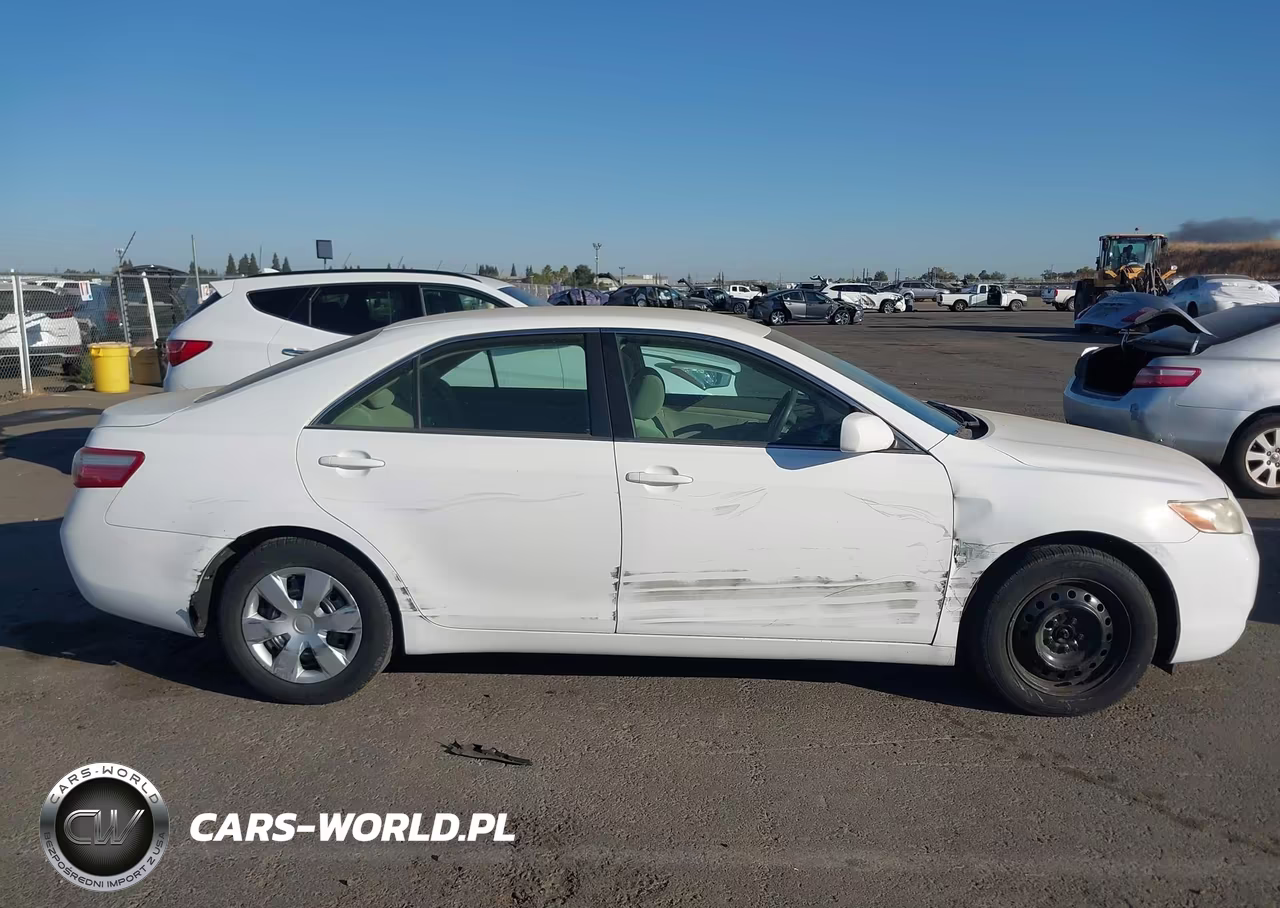 2007 Toyota Camry Le VIN:4T1BE46KX7U618323 - 6