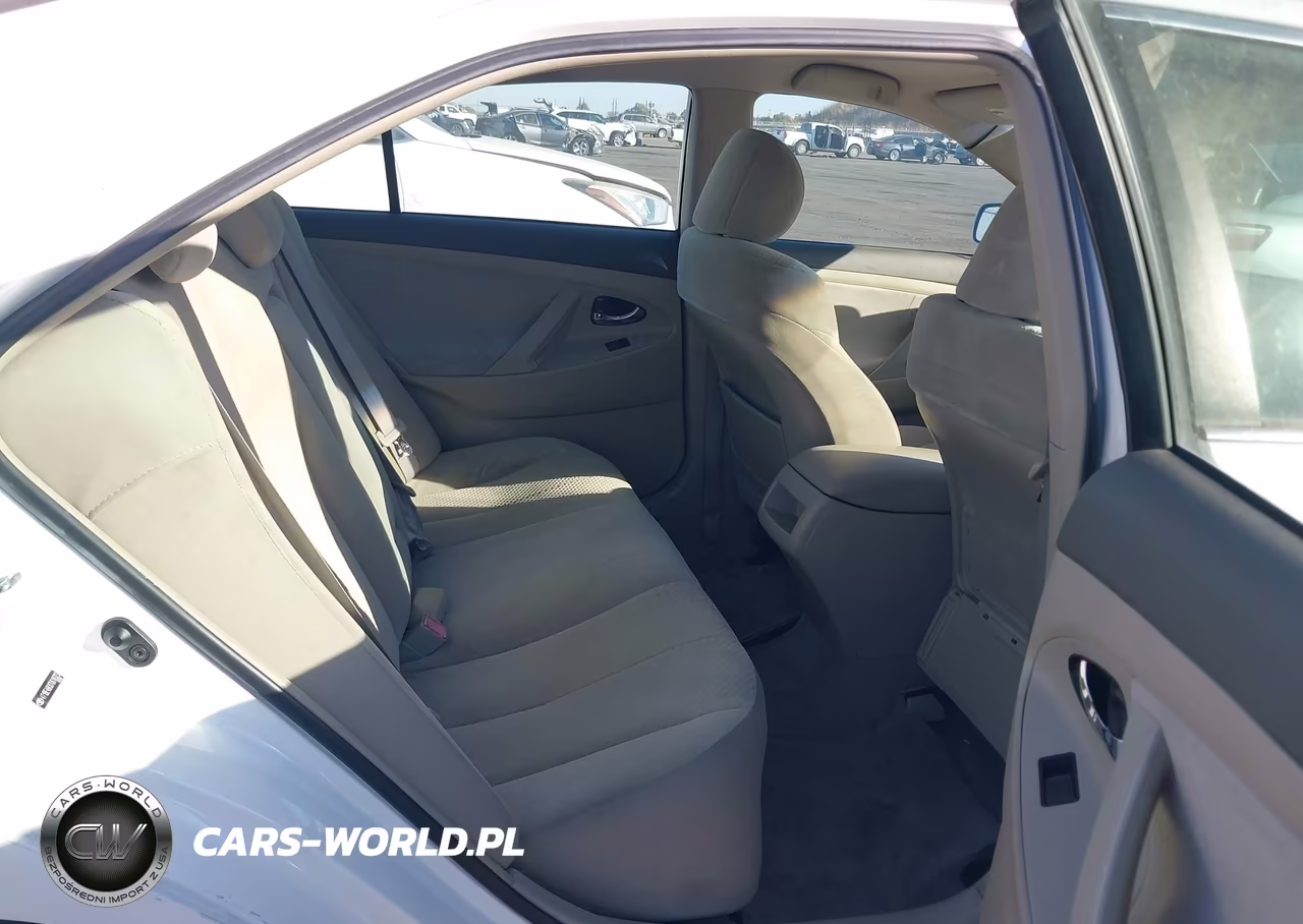 2007 Toyota Camry Le VIN:4T1BE46KX7U618323 - 8