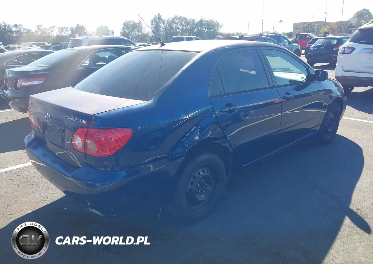 2007 Toyota Corolla Le VIN:1NXBR32E87Z794561 - 4