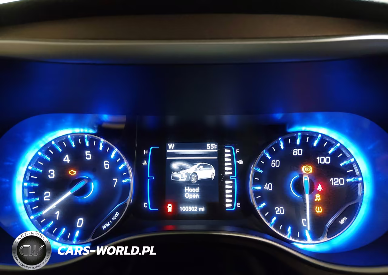 2018 Chrysler Pacifica Touring L VIN:2C4RC1BG2JR246795 - 7