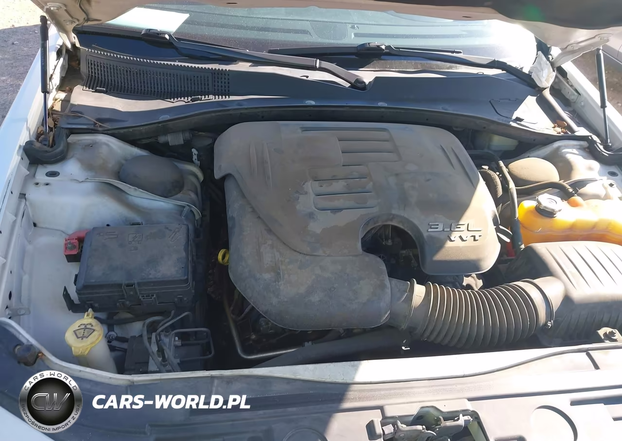 2014 Chrysler 300 300S VIN:2C3CCABG4EH181244 - 10
