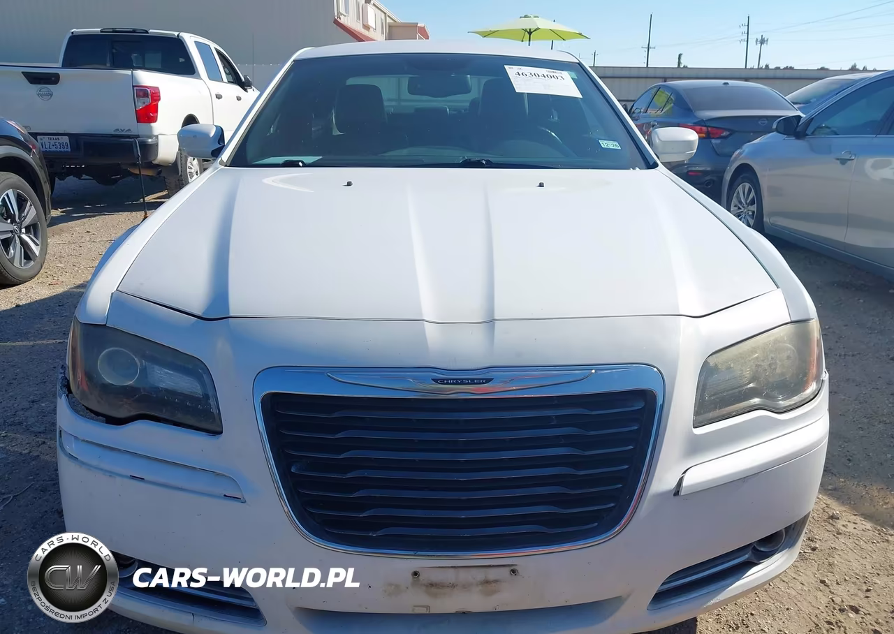 2014 Chrysler 300 300S VIN:2C3CCABG4EH181244 - 12