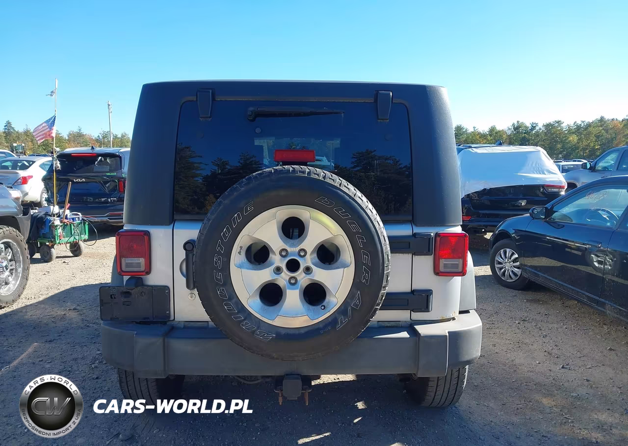 2008 Jeep Wrangler Unlimited X VIN:1J8GA391X8L543951 - 16