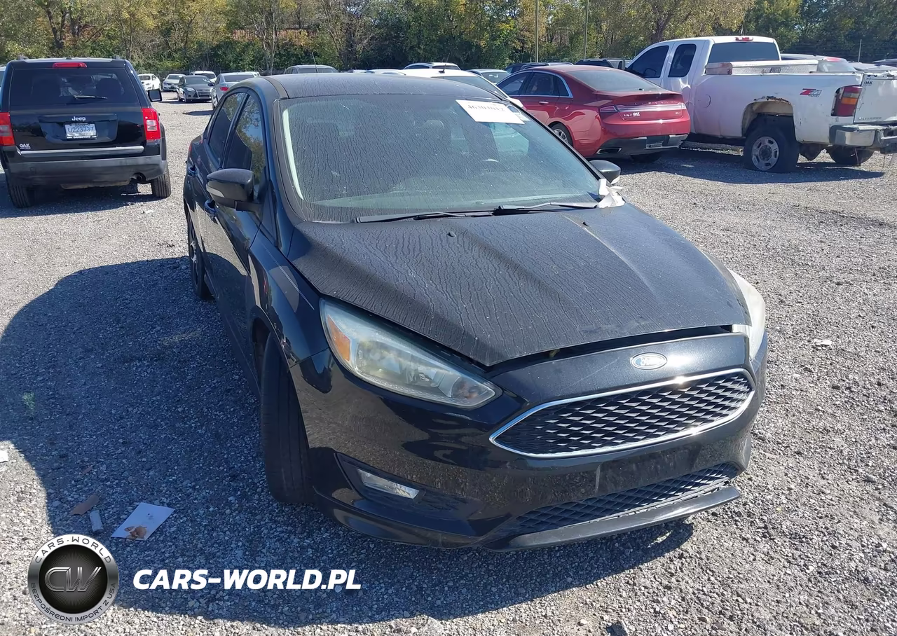 2015 Ford Focus Se VIN:1FADP3F2XFL321984 - 6
