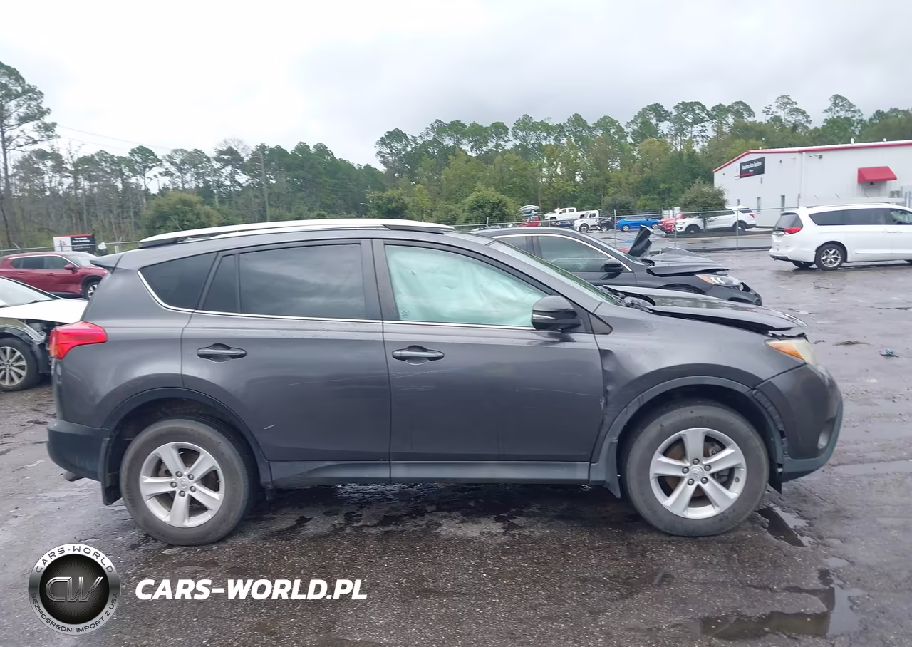 2013 Toyota Rav4 Xle VIN:2T3RFREV7DW105618 - 13