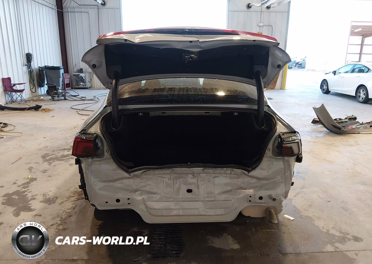 2025 Kia K5 Gt-Line VIN:KNAG64J7XS5384937 - 6