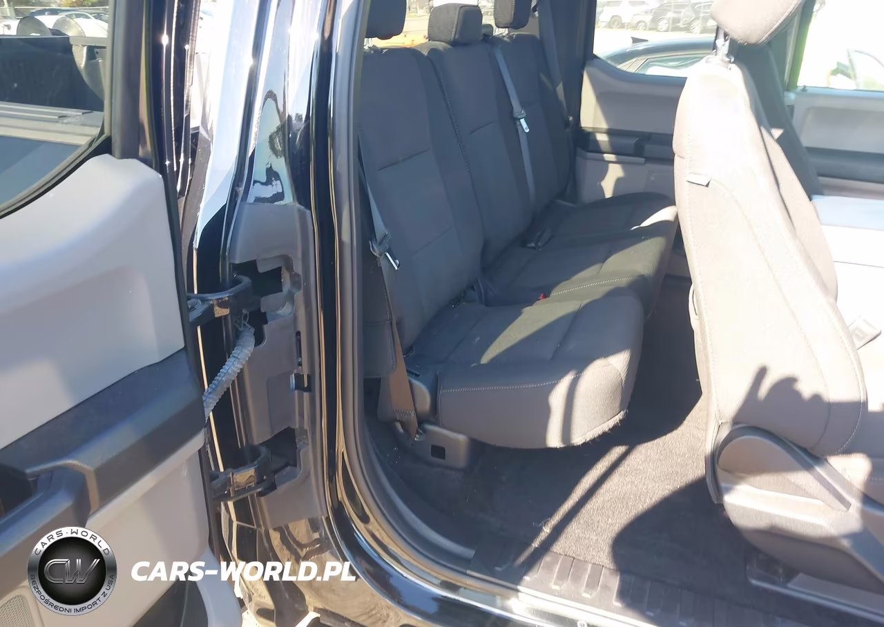 2018 Ford F-150 Xl VIN:1FTEX1EP3JFB47859 - 8