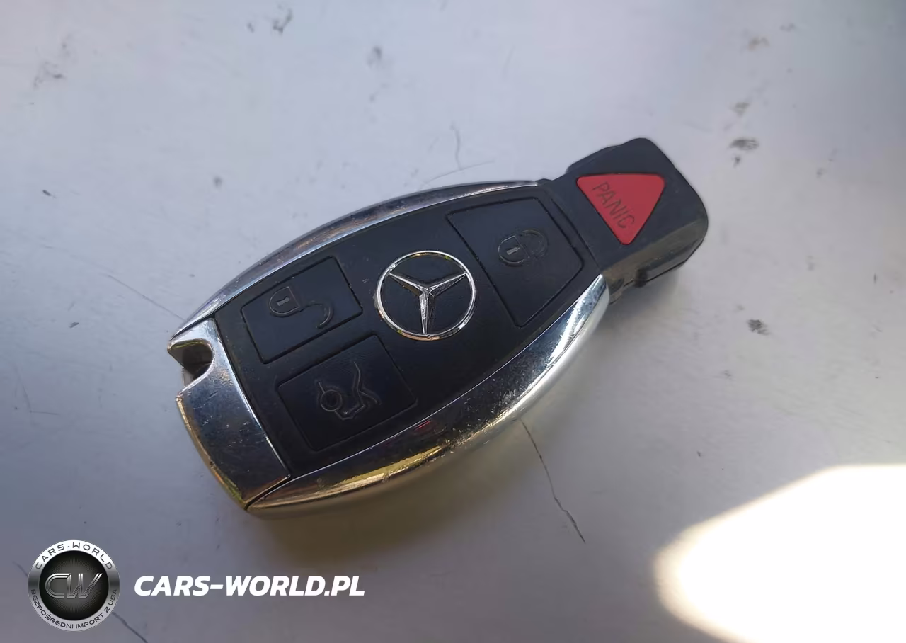 2015 Mercedes-Benz C 300 VIN:55SWF4JB1FU066260 - 11