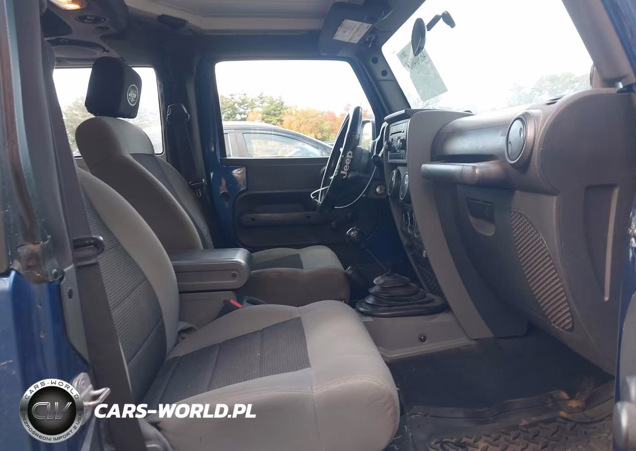 2010 Jeep Wrangler Sport VIN:1J4AA2D10AL124277 - 5