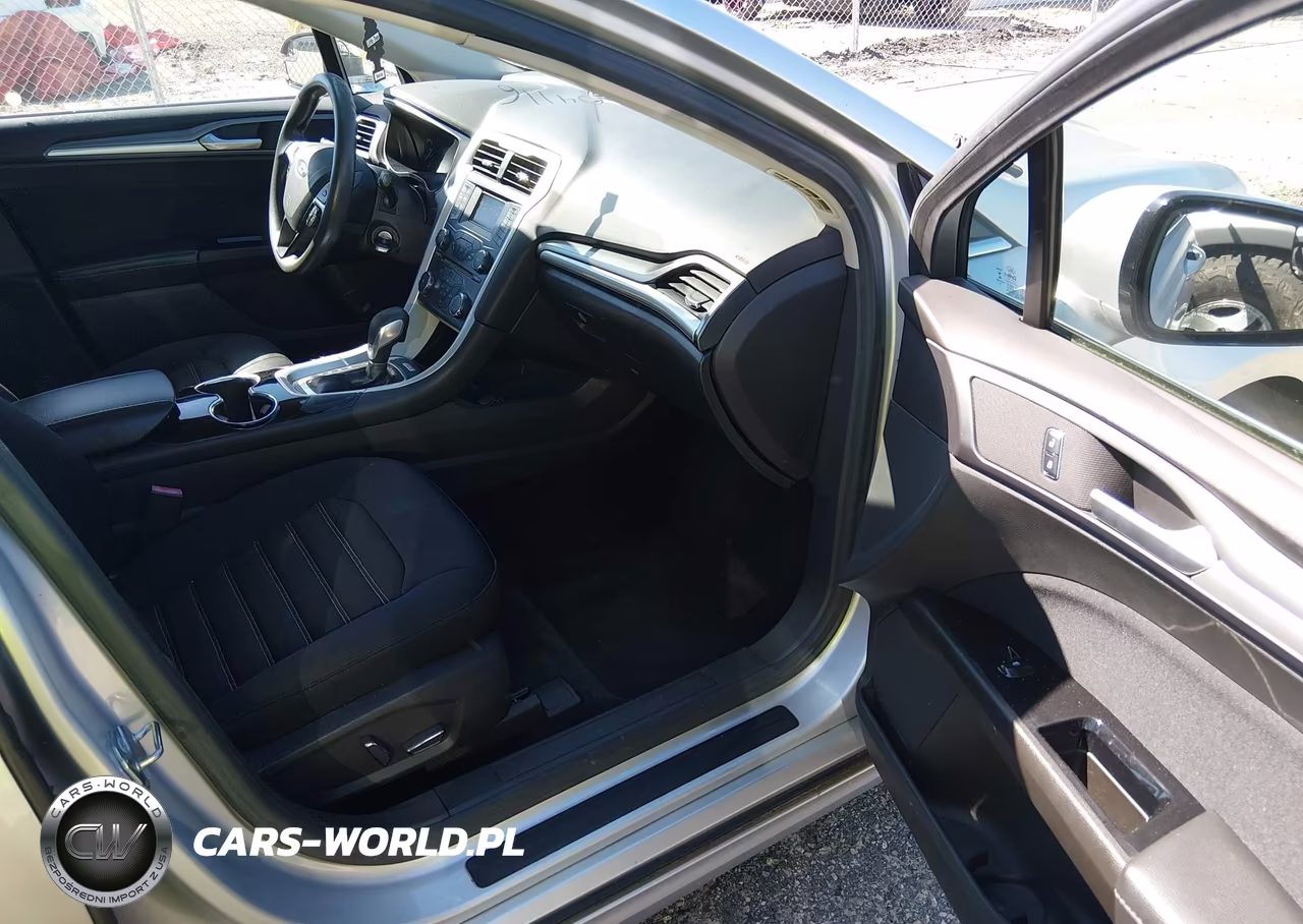 2015 Ford Fusion Se VIN:1FA6P0HD4F5119653 - 5