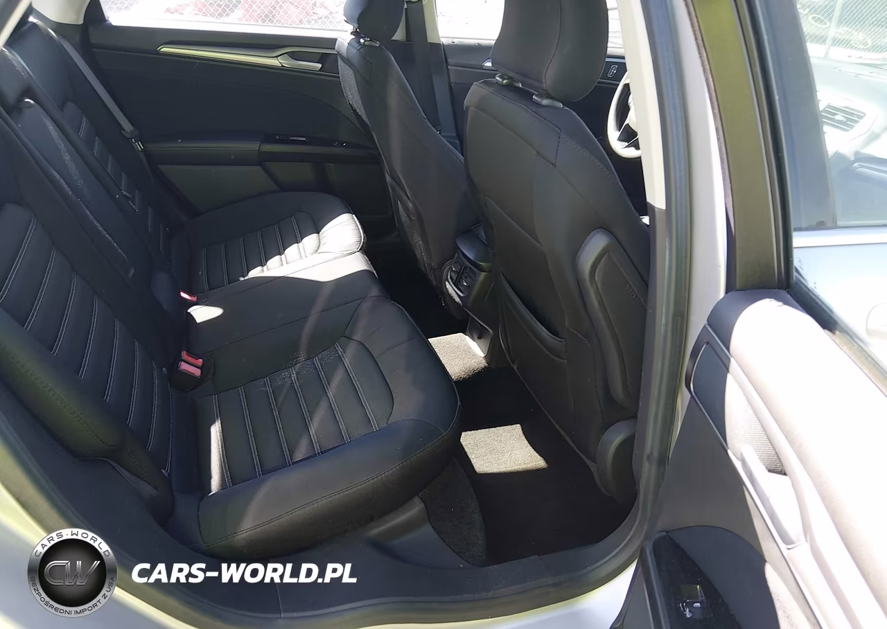 2015 Ford Fusion Se VIN:1FA6P0HD4F5119653 - 8
