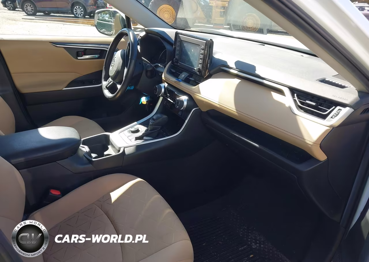 2021 Toyota Rav4 Hybrid Xle VIN:4T3RWRFV4MU041049 - 5
