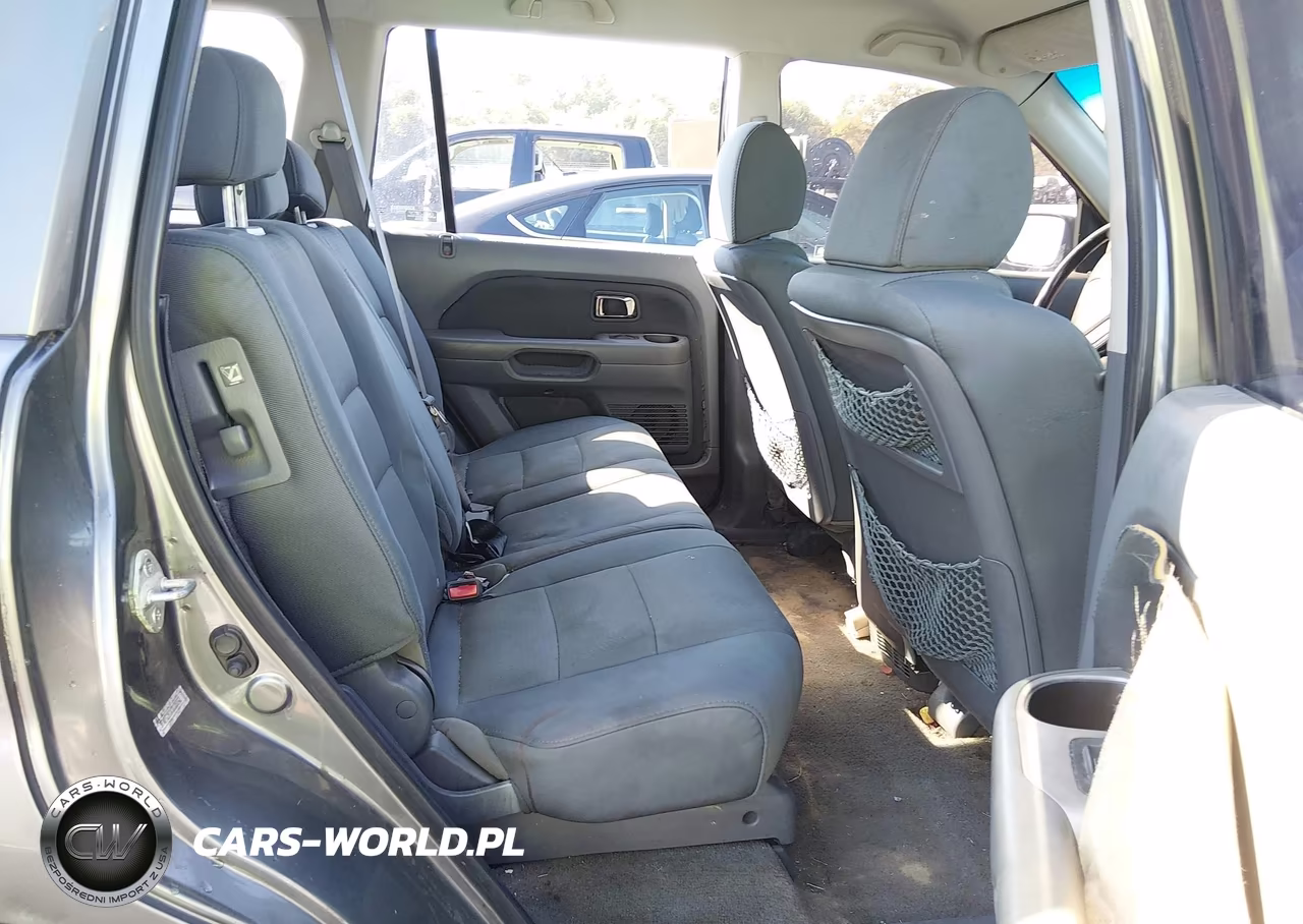 2007 Honda Pilot Lx VIN:5FNYF281X7B003042 - 8