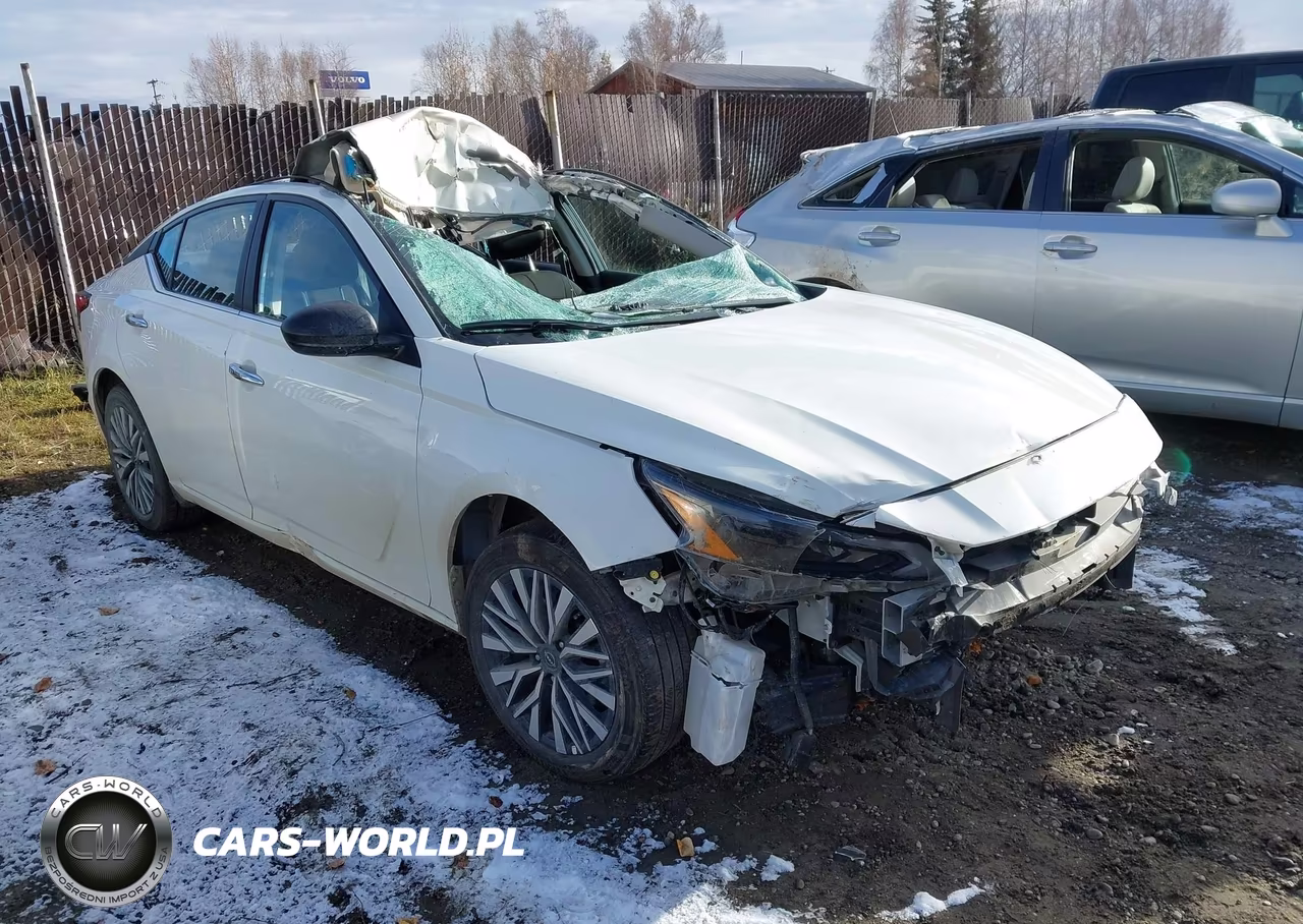 2025 Nissan Altima Sv Awd – zdjęcie 1 z 15