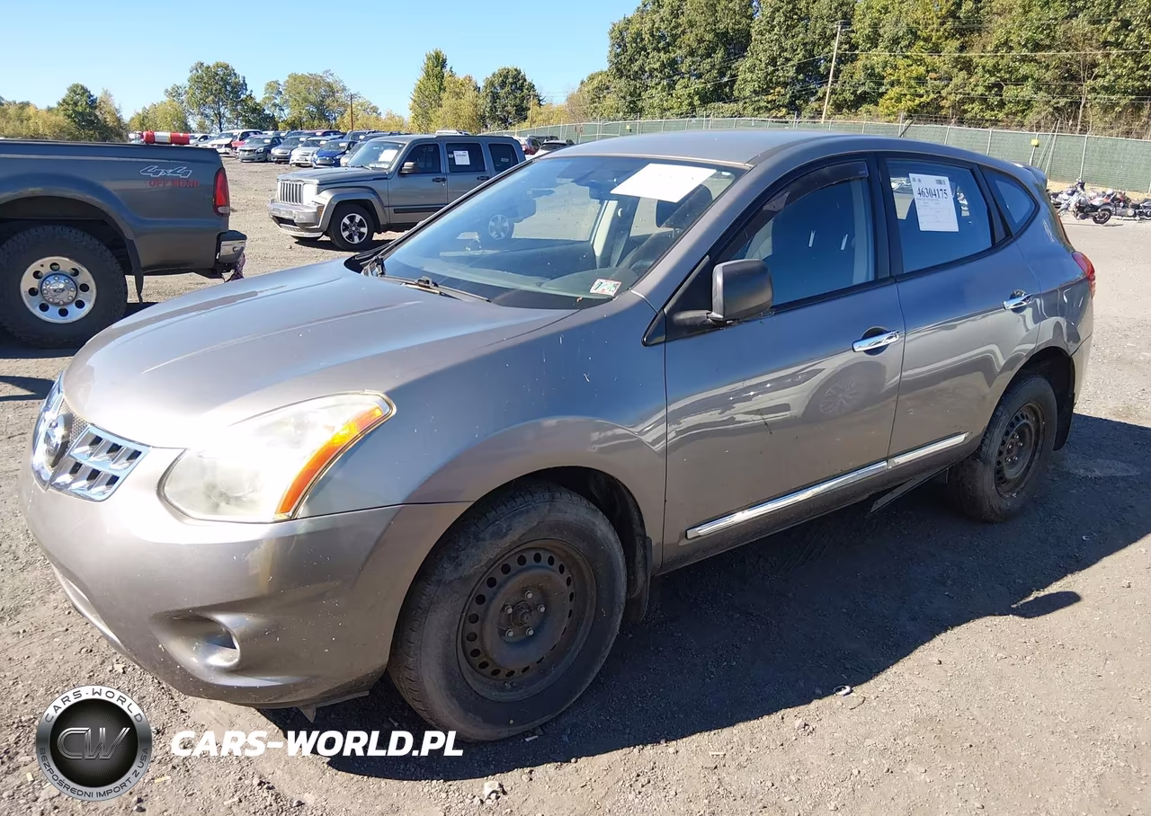 2013 Nissan Rogue S VIN:JN8AS5MV6DW642196 - 2