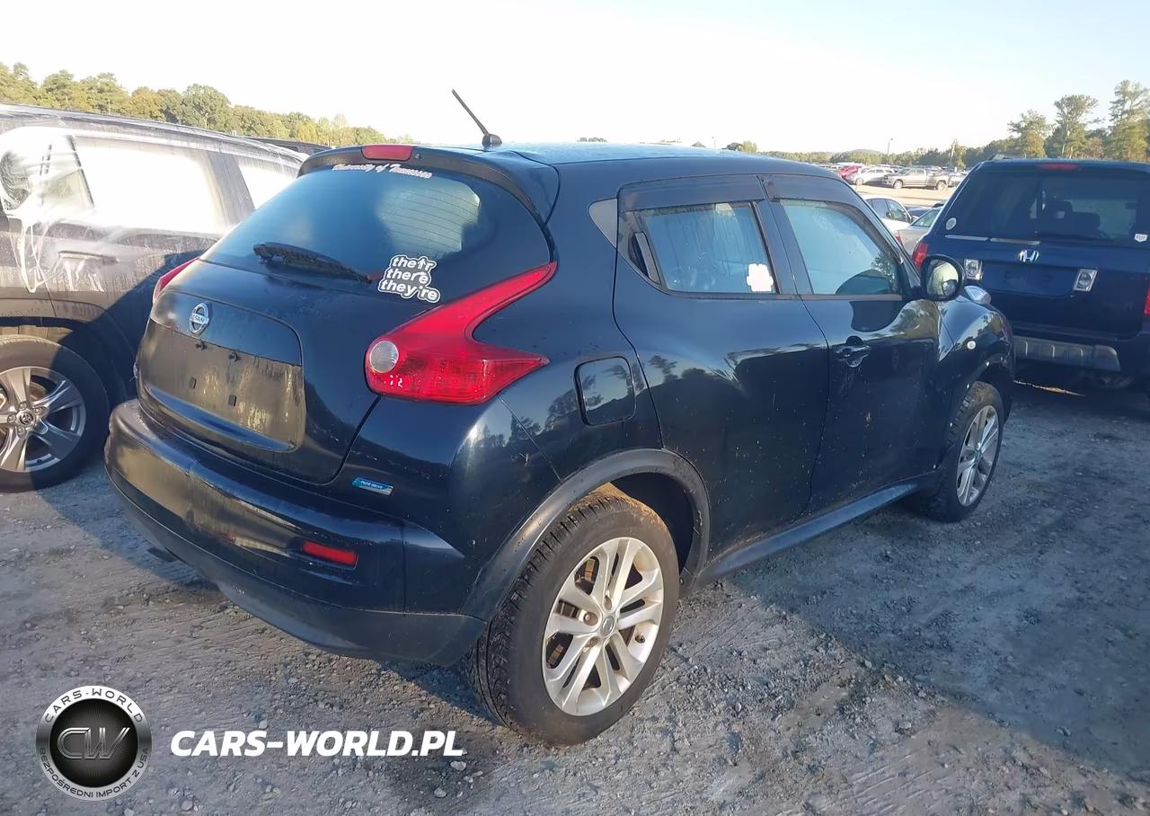 2014 Nissan Juke S VIN:JN8AF5MR2ET362396 - 4