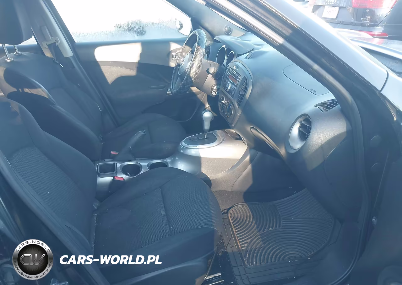 2014 Nissan Juke S VIN:JN8AF5MR2ET362396 - 5