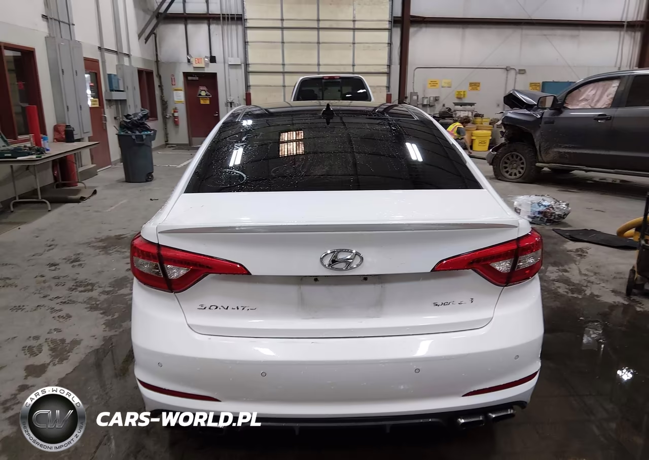 2015 Hyundai Sonata Limited 2.0T VIN:5NPE34AB2FH153981 - 16