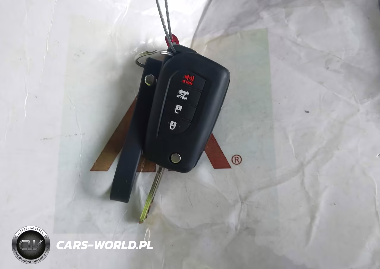 2020 Toyota Corolla Le VIN:5YFEPRAE9LP140171 - 11