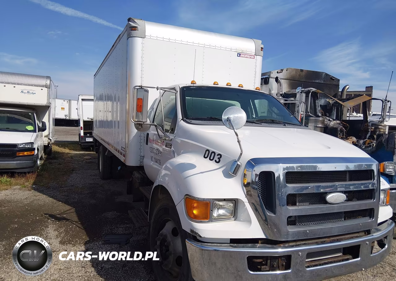 2015 Ford F-650 Xl-Xlt – zdjęcie 1 z 15