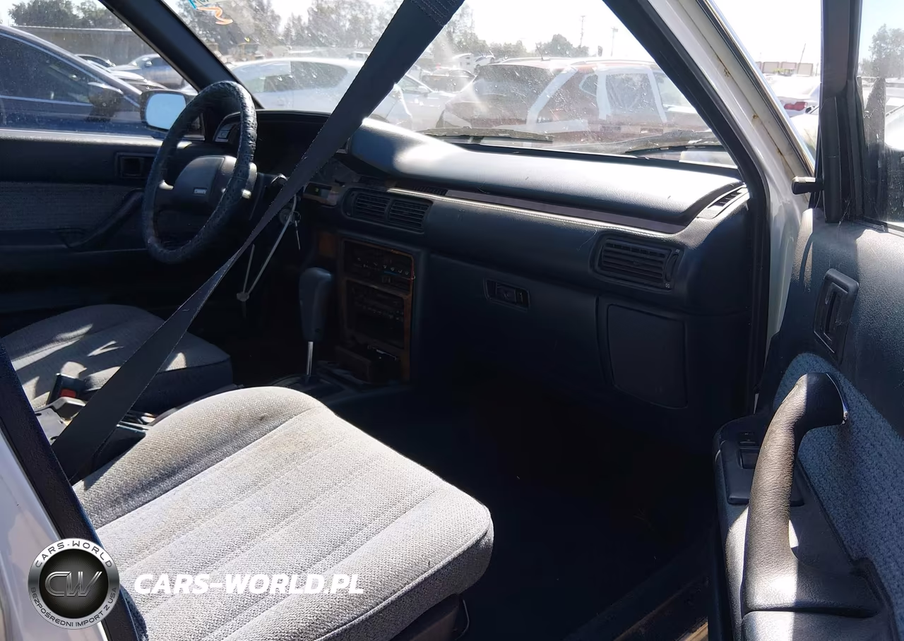 1989 Toyota Camry Dlx VIN:JT2SV21EXK3349242 - 5