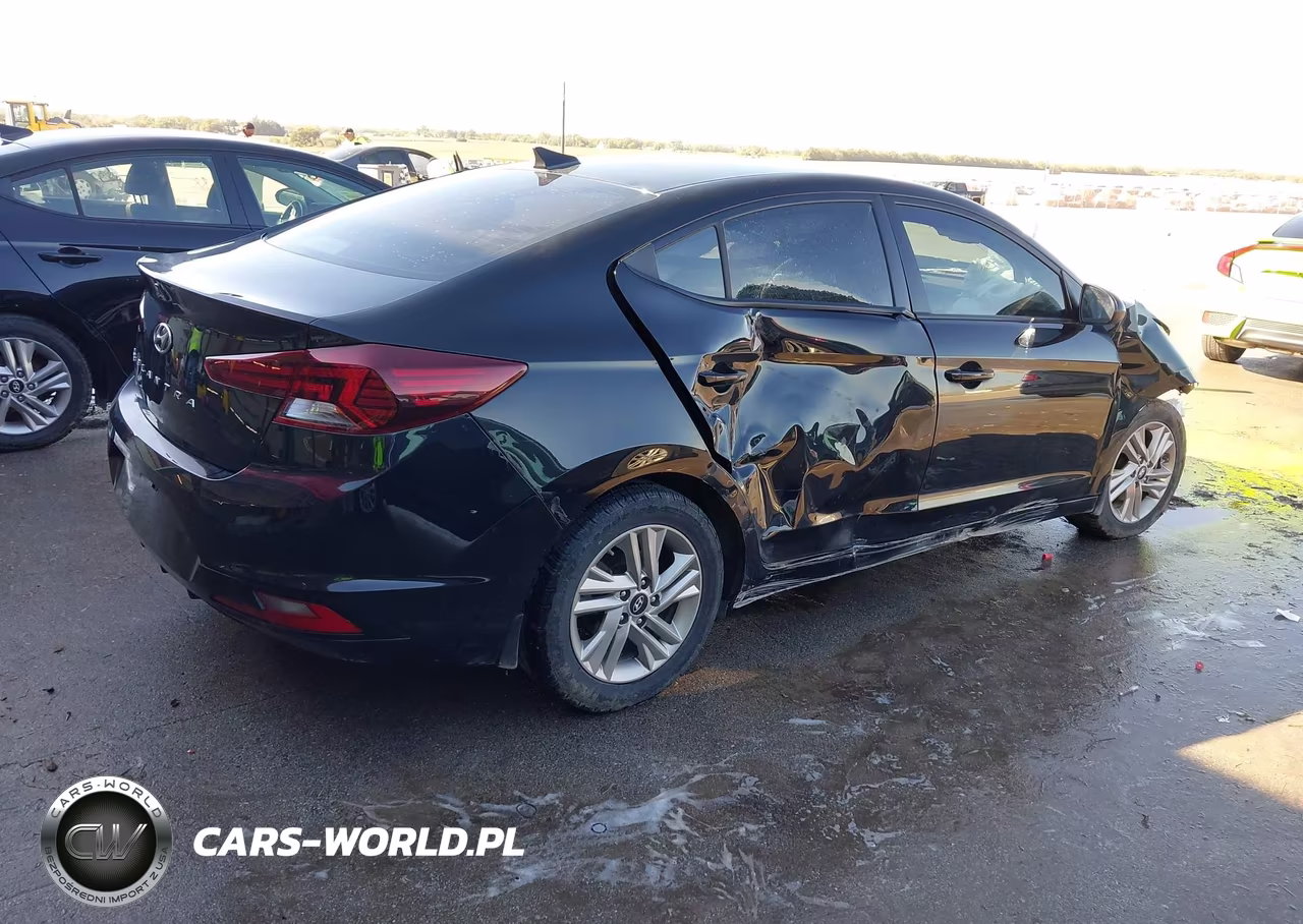 2020 Hyundai Elantra Sel VIN:5NPD84LF9LH505401 - 4