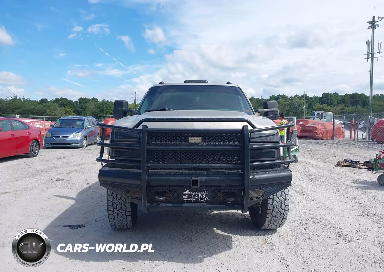 2005 Chevrolet Silverado 2500Hd Ls VIN:1GCHK23235F895400 - 13